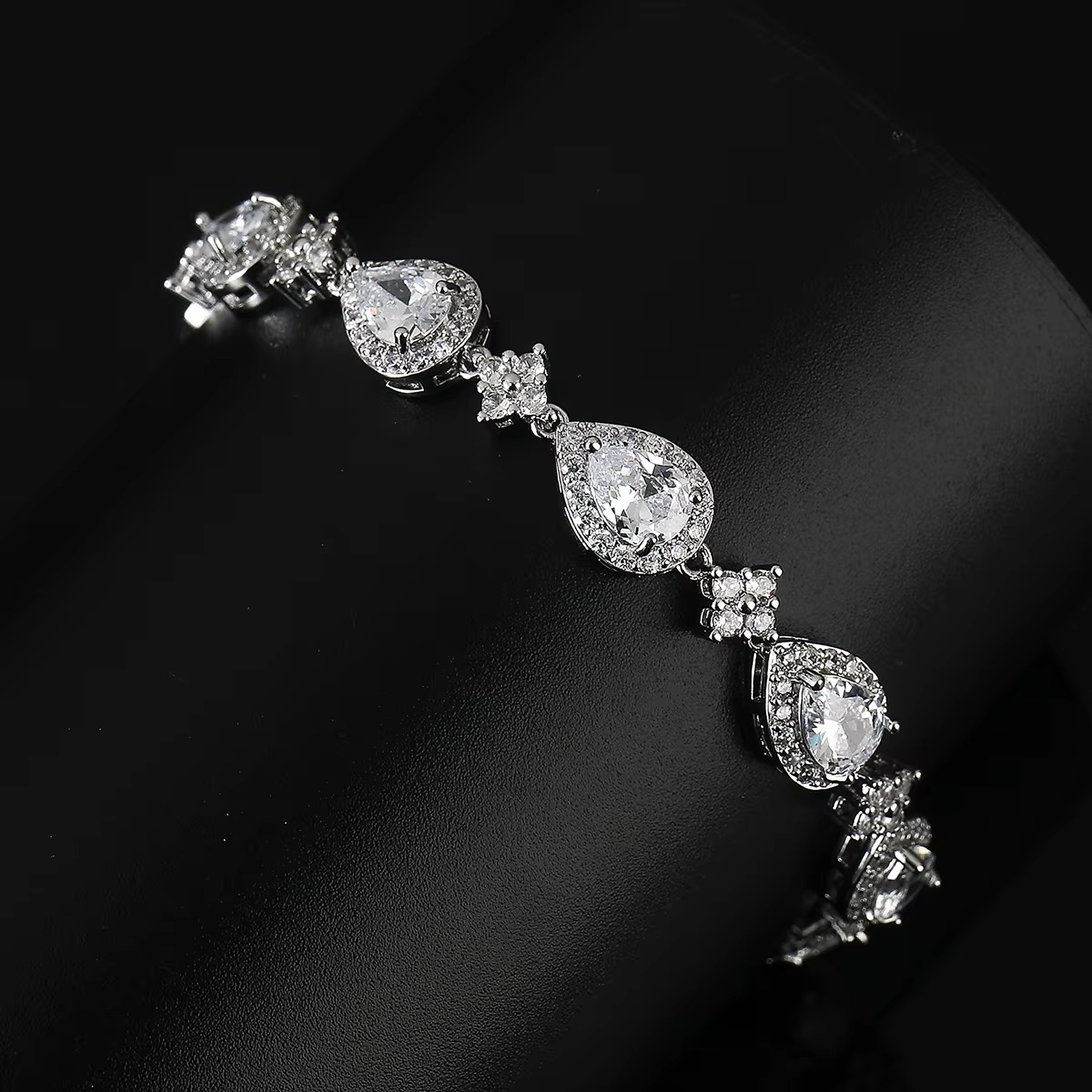 Stellar Drop Bracelet