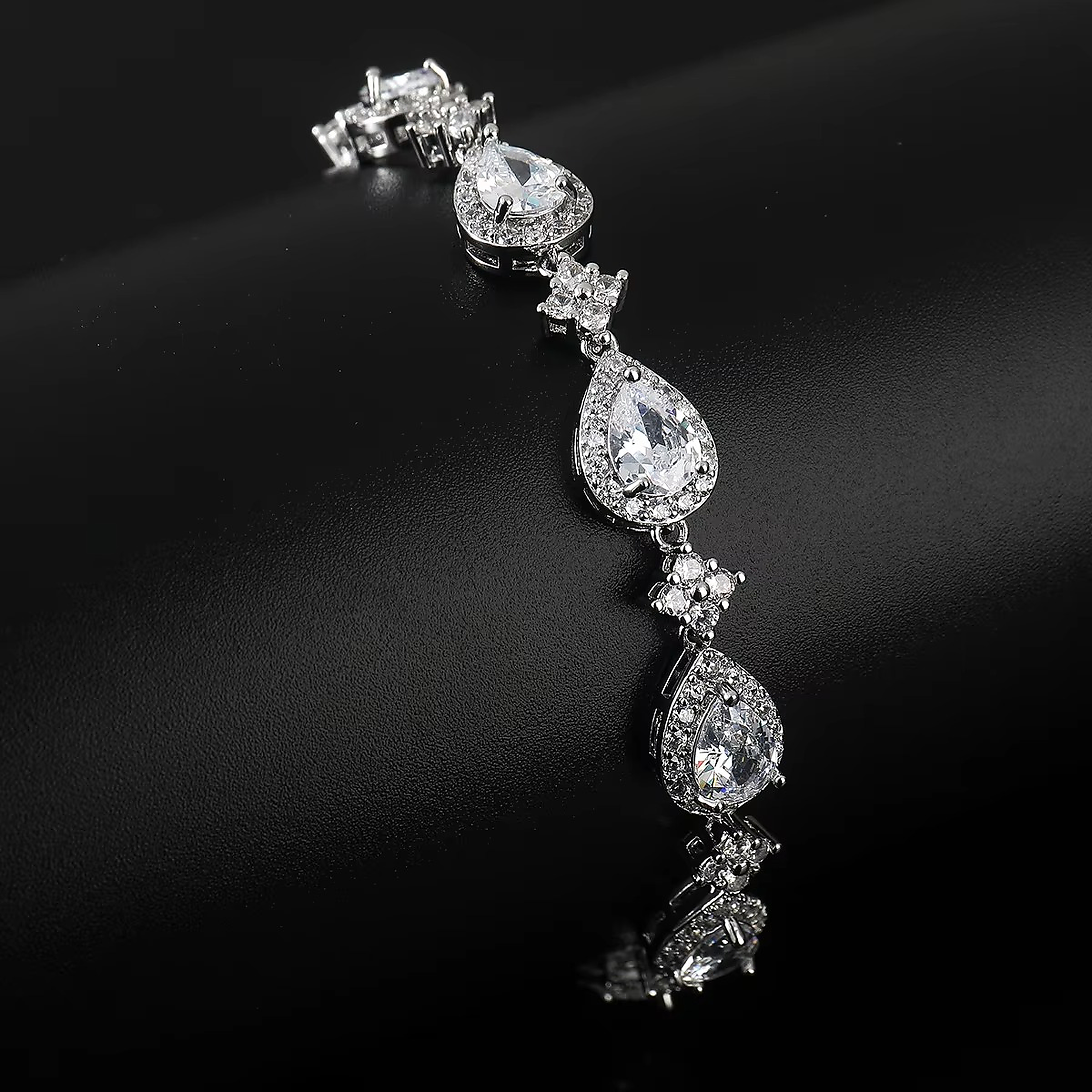 Stellar Drop Bracelet